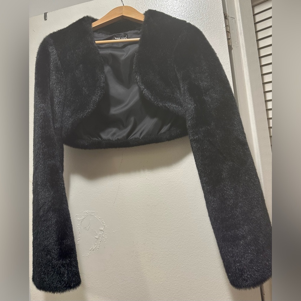 Fur top